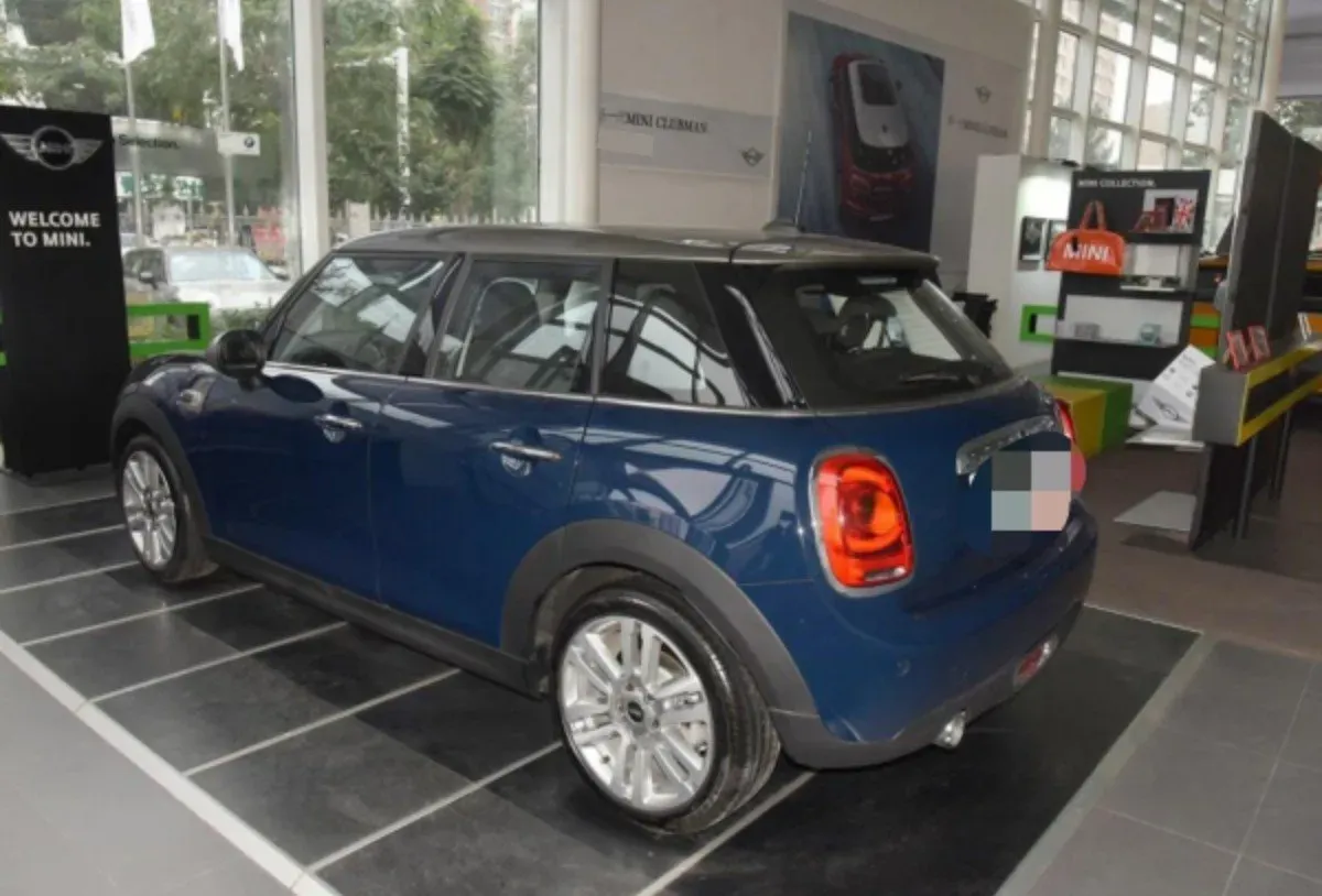 2018 MINI MINI 1.5T 136HP L3 6AT,autocango,china used car exporter,china ev exporter,chinese used car exporter,chinese used ev exporter