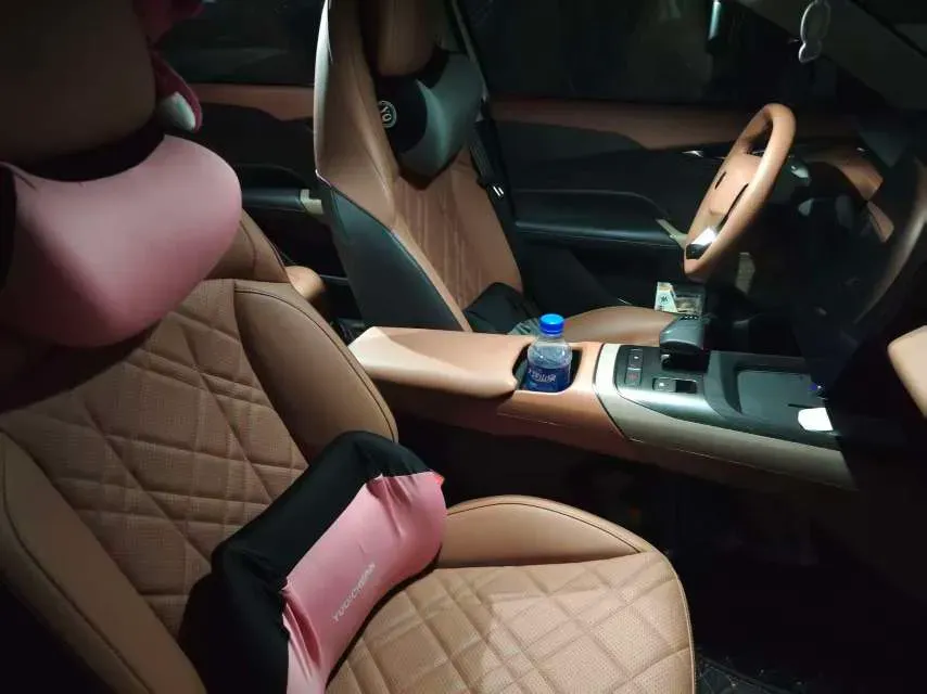 2024 ChangAn Eado 1.5T 170HP L4 7DCT,autocango,china used car exporter,china ev exporter,chinese used car exporter,chinese used ev exporter