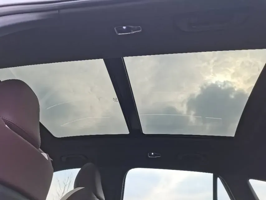 2021 Geely Monjaro 2.0T 218HP L4 7DCT,autocango,china used car exporter,china ev exporter,chinese used car exporter,chinese used ev exporter