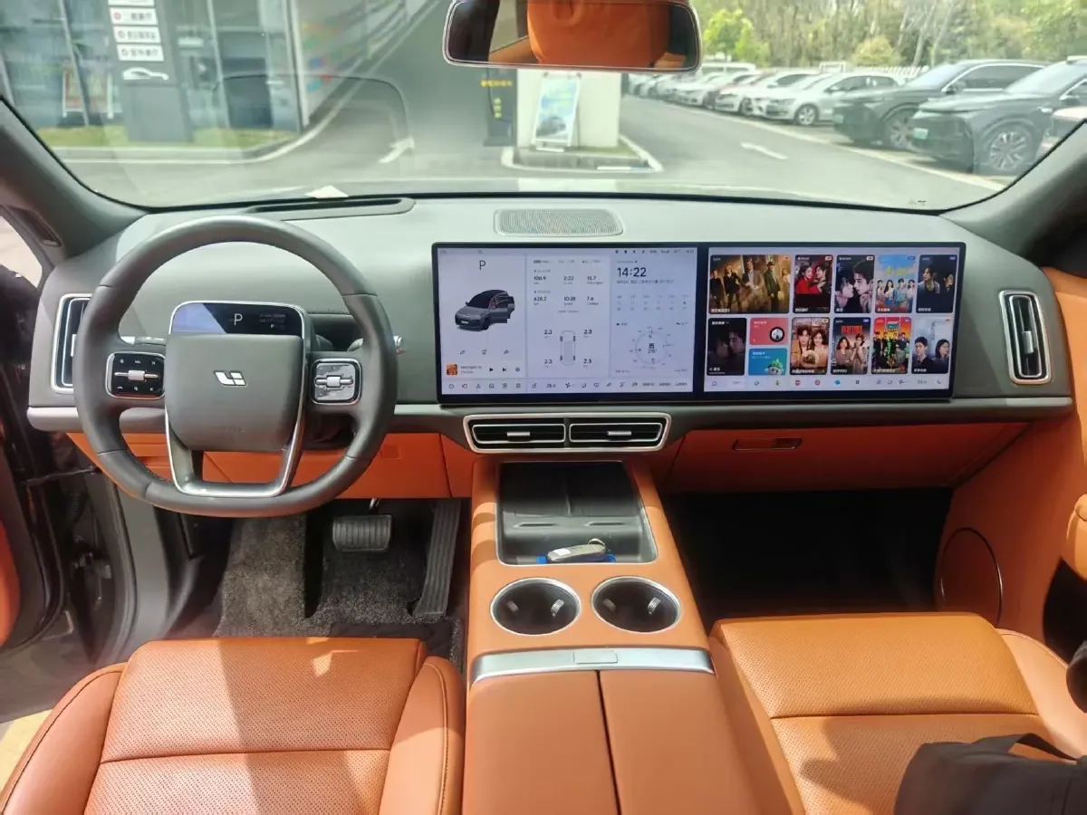 2024 Toyota Granvia 2.5L 189HP L4 E-CVT Hybrid,autocango,china used car exporter,china ev exporter,chinese used car exporter,chinese used ev exporter