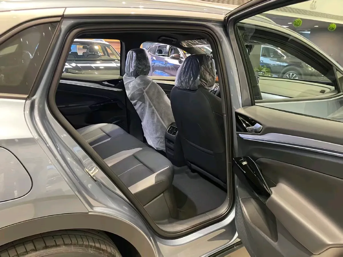 2025 Skoda Superb 2.0T 186HP L4 7DCT,autocango,china used car exporter,china ev exporter,chinese used car exporter,chinese used ev exporter