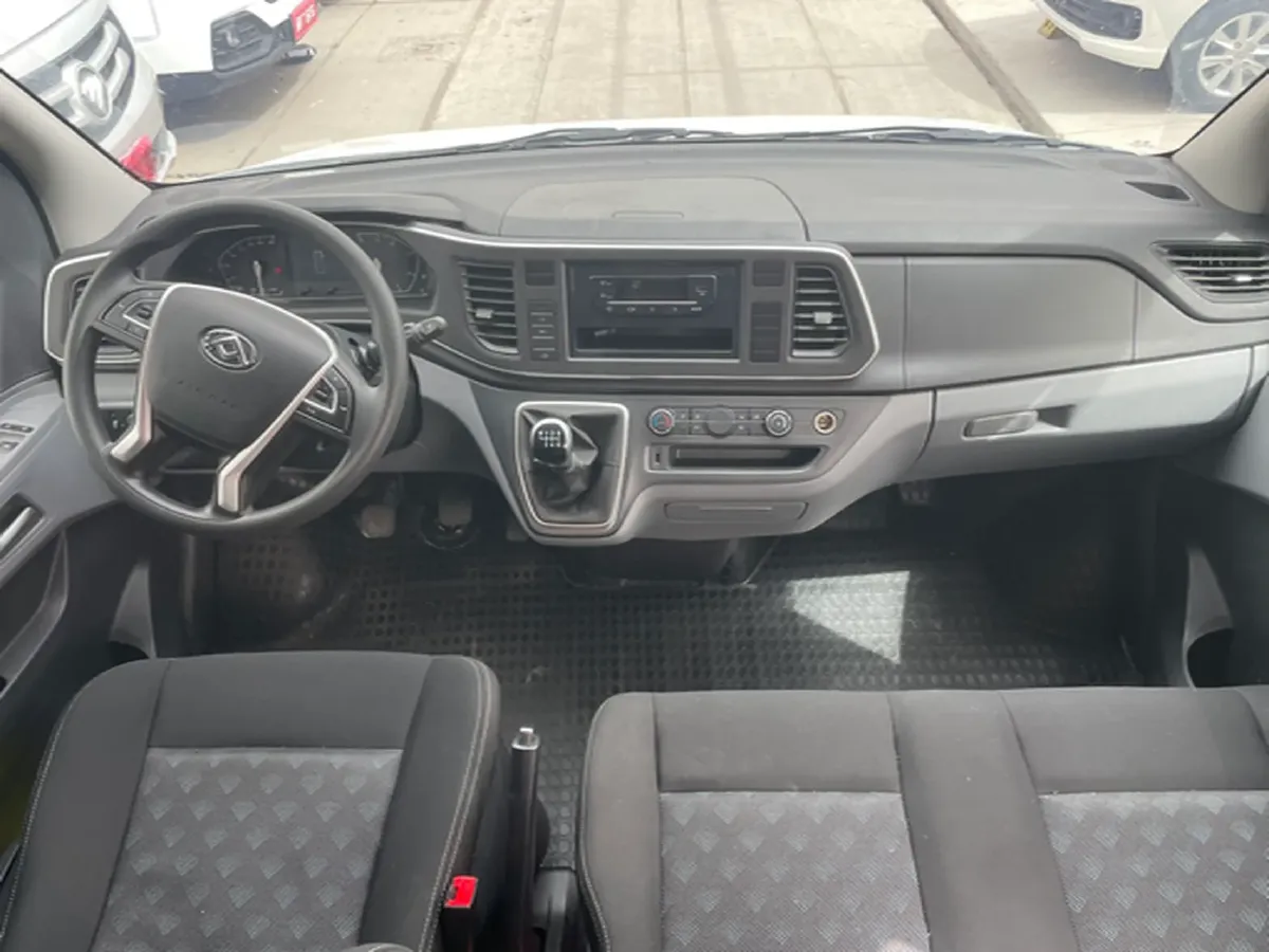2025 MAXUS XinTu V80 2.0T 147HP L4 6MT,autocango,china used car exporter,china ev exporter,chinese used car exporter,chinese used ev exporter