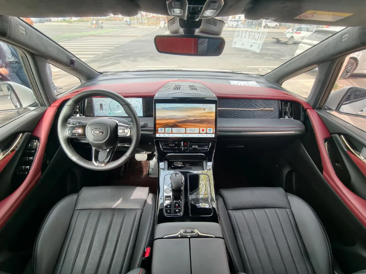 2023 GAC Trumpchi M8 2.0T 252HP L4 8AT,autocango,china used car exporter,china ev exporter,chinese used car exporter,chinese used ev exporter