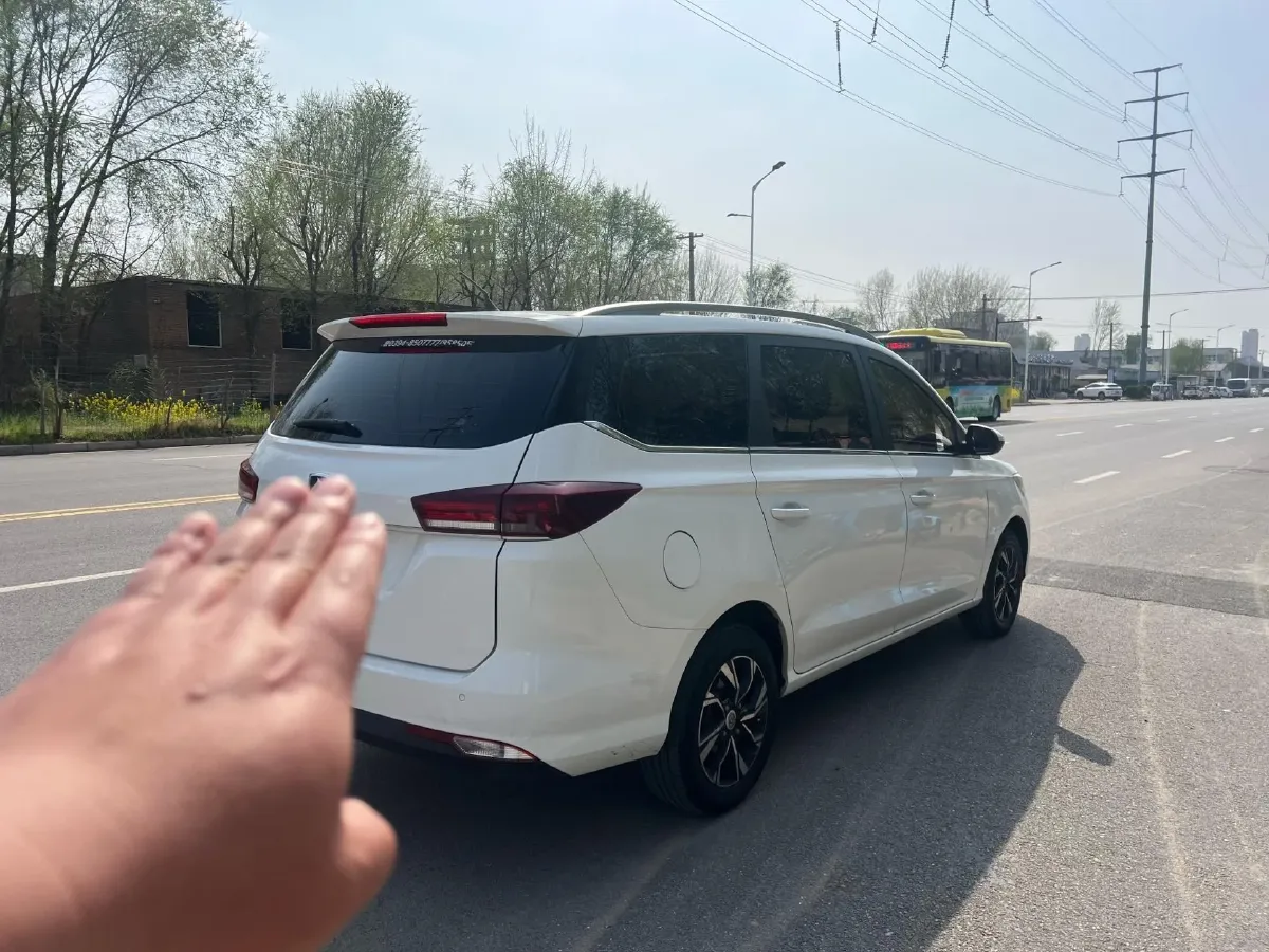 2018 BaoJun 530 1.5T 150HP L4 6MT,autocango,china used car exporter,china ev exporter,chinese used car exporter,chinese used ev exporter