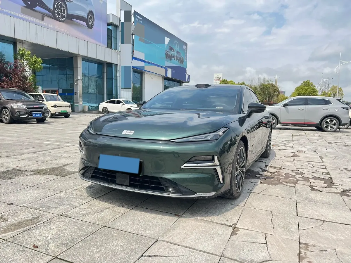 2025 Geely Galaxy Starshine 8 1.5T 163HP L4 3DHT PHEV 27.69KWH,autocango,china used car exporter,china ev exporter,chinese used car exporter,chinese used ev exporter