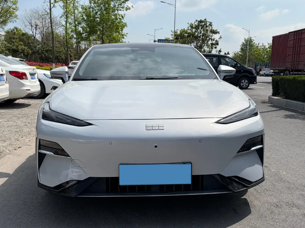 2025 MAXUS InterstellarX 2.5T 224HP L4 8AT,autocango,china used car exporter,china ev exporter,chinese used car exporter,chinese used ev exporter