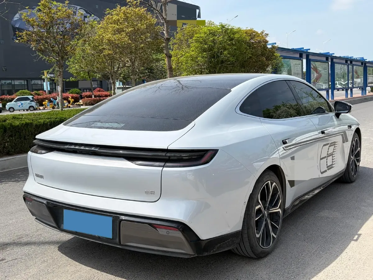 2025 MAXUS InterstellarX 2.5T 224HP L4 8AT,autocango,china used car exporter,china ev exporter,chinese used car exporter,chinese used ev exporter