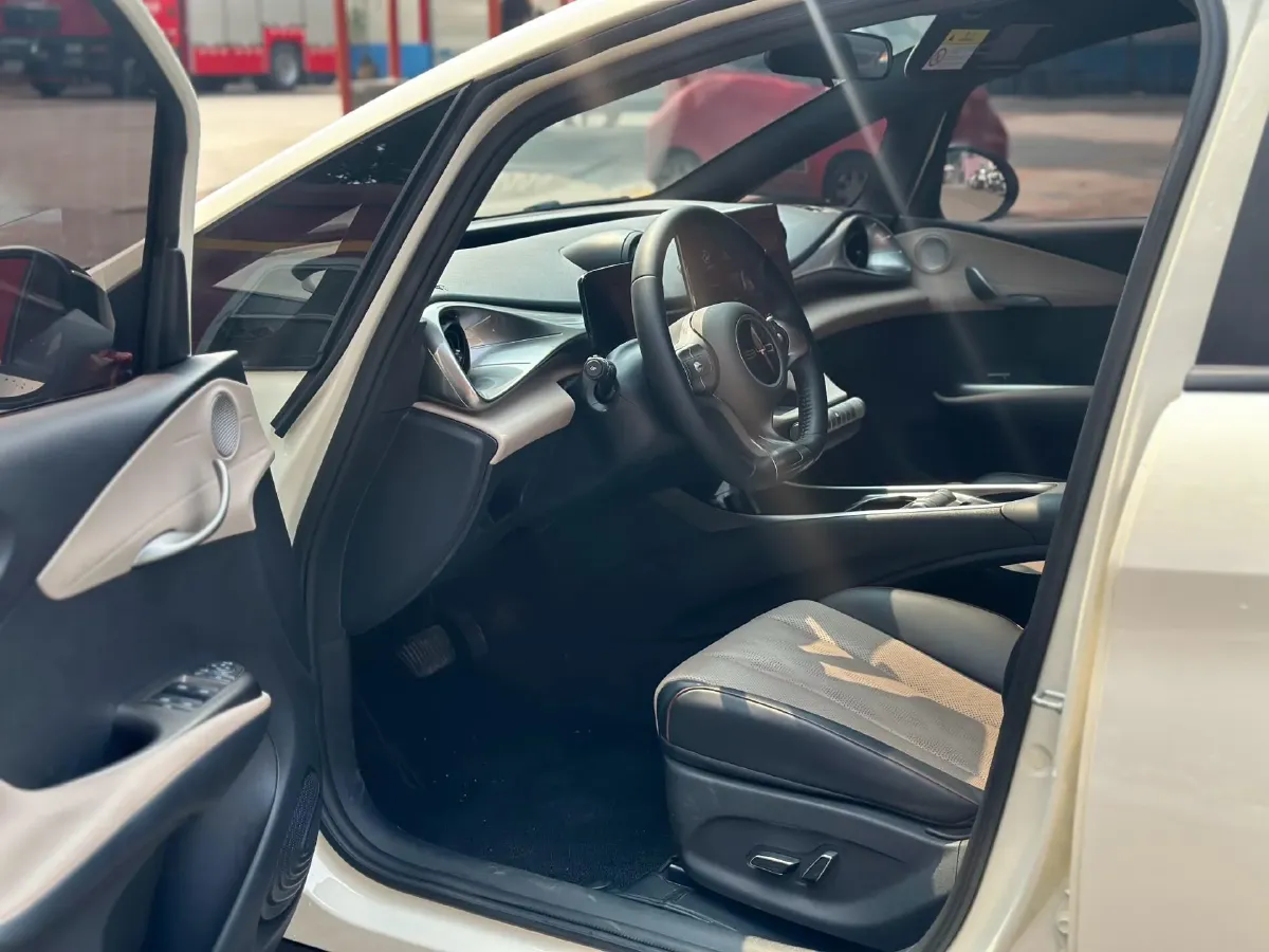 2023 BYD Dolphin BEV 44.928KWH,autocango,china used car exporter,china ev exporter,chinese used car exporter,chinese used ev exporter