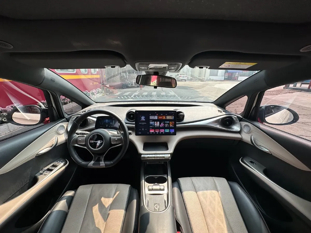 2023 BYD Dolphin BEV 44.928KWH,autocango,china used car exporter,china ev exporter,chinese used car exporter,chinese used ev exporter