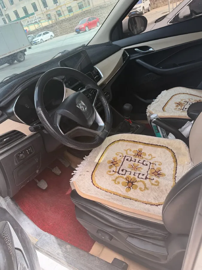 2018 BaoJun 360 1.5L 112HP L4 6MT,autocango,china used car exporter,china ev exporter,chinese used car exporter,chinese used ev exporter