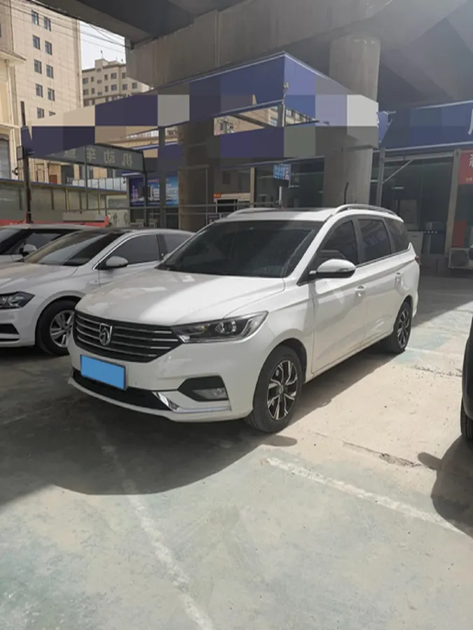 2018 BaoJun 360 1.5L 112HP L4 6MT,autocango,china used car exporter,china ev exporter,chinese used car exporter,chinese used ev exporter