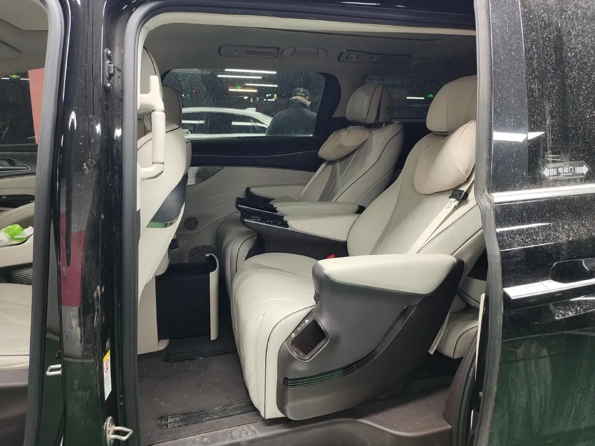 2024 Denza D9 1.5T 139HP L4 E-CVT PHEV 40KWH,autocango,china used car exporter,china ev exporter,chinese used car exporter,chinese used ev exporter