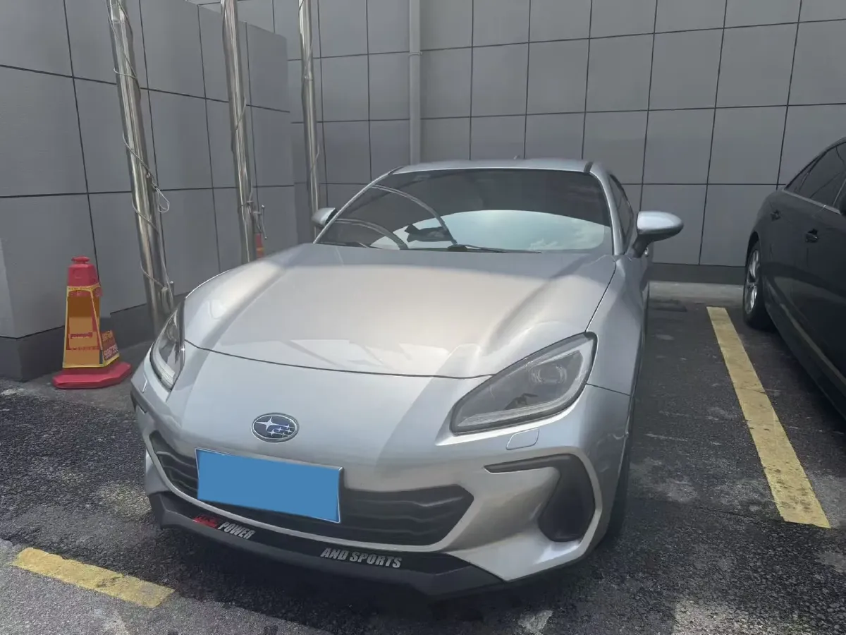 2022 Subaru BRZ 2.4L 234HP H4 6AT,autocango,china used car exporter,china ev exporter,chinese used car exporter,chinese used ev exporter