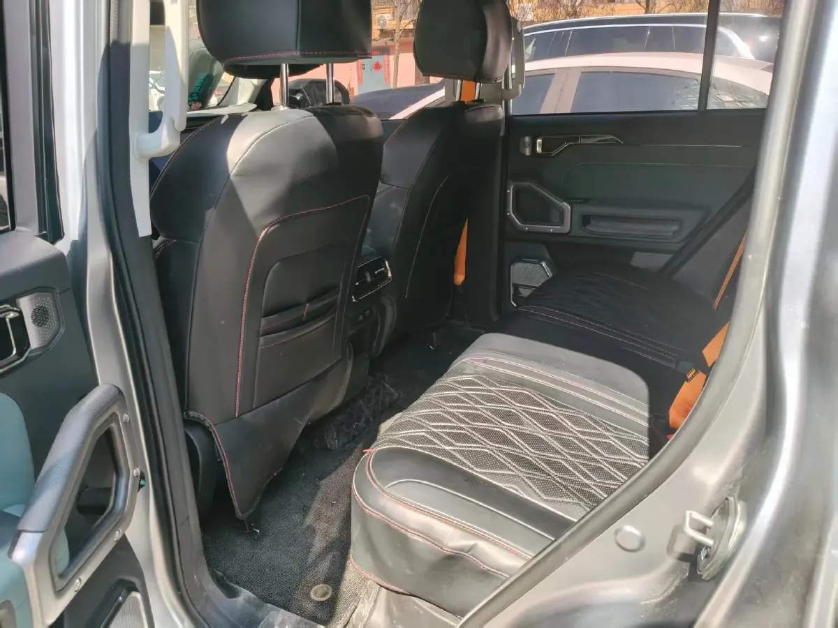 2023 Jetour Traveller 2.0T 254HP L4 7DCT,autocango,china used car exporter,china ev exporter,chinese used car exporter,chinese used ev exporter