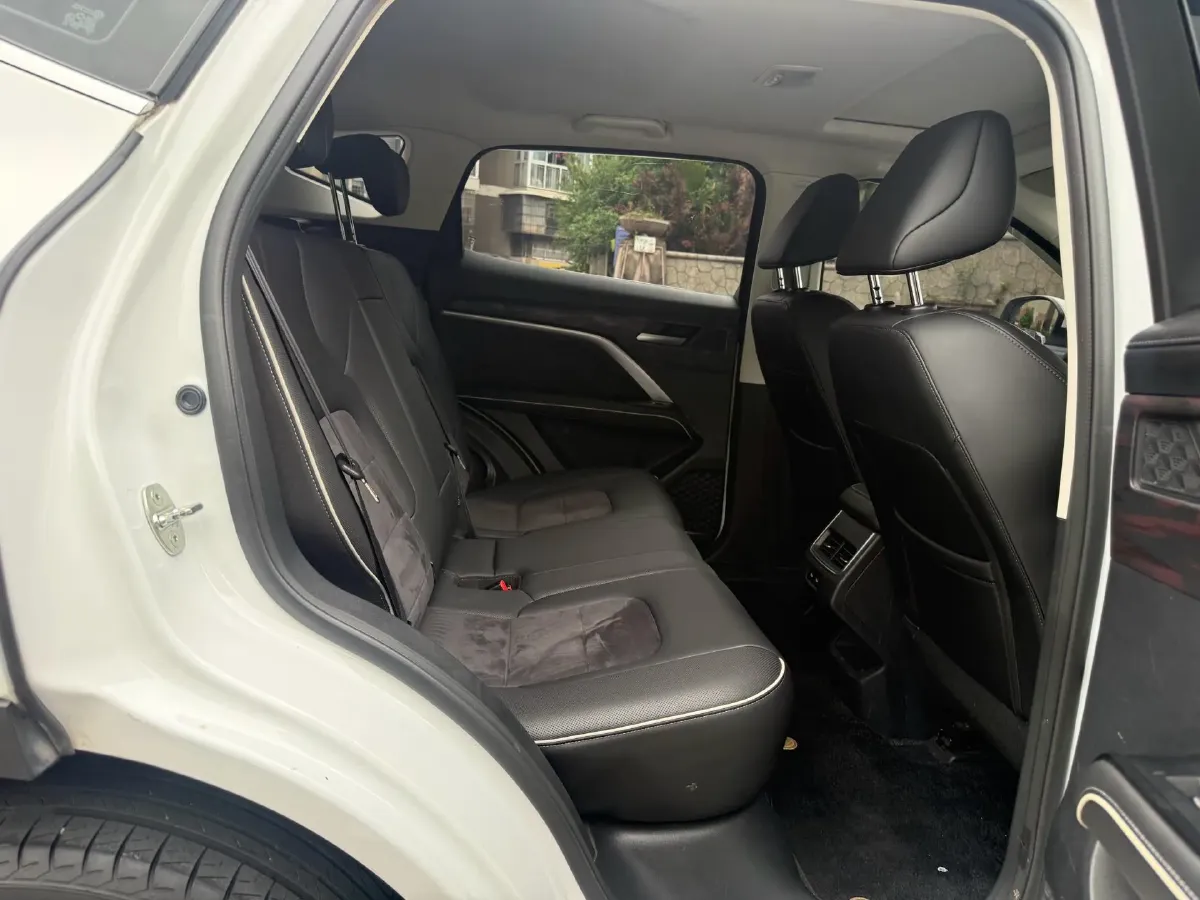 2021 Haval H6 1.5T 150HP L4 7DCT,autocango,china used car exporter,china ev exporter,chinese used car exporter,chinese used ev exporter