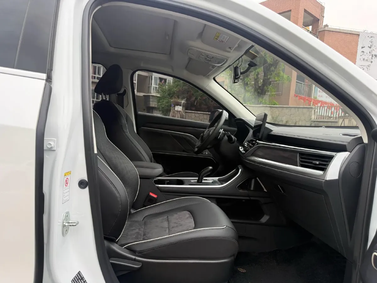 2021 Haval H6 1.5T 150HP L4 7DCT,autocango,china used car exporter,china ev exporter,chinese used car exporter,chinese used ev exporter