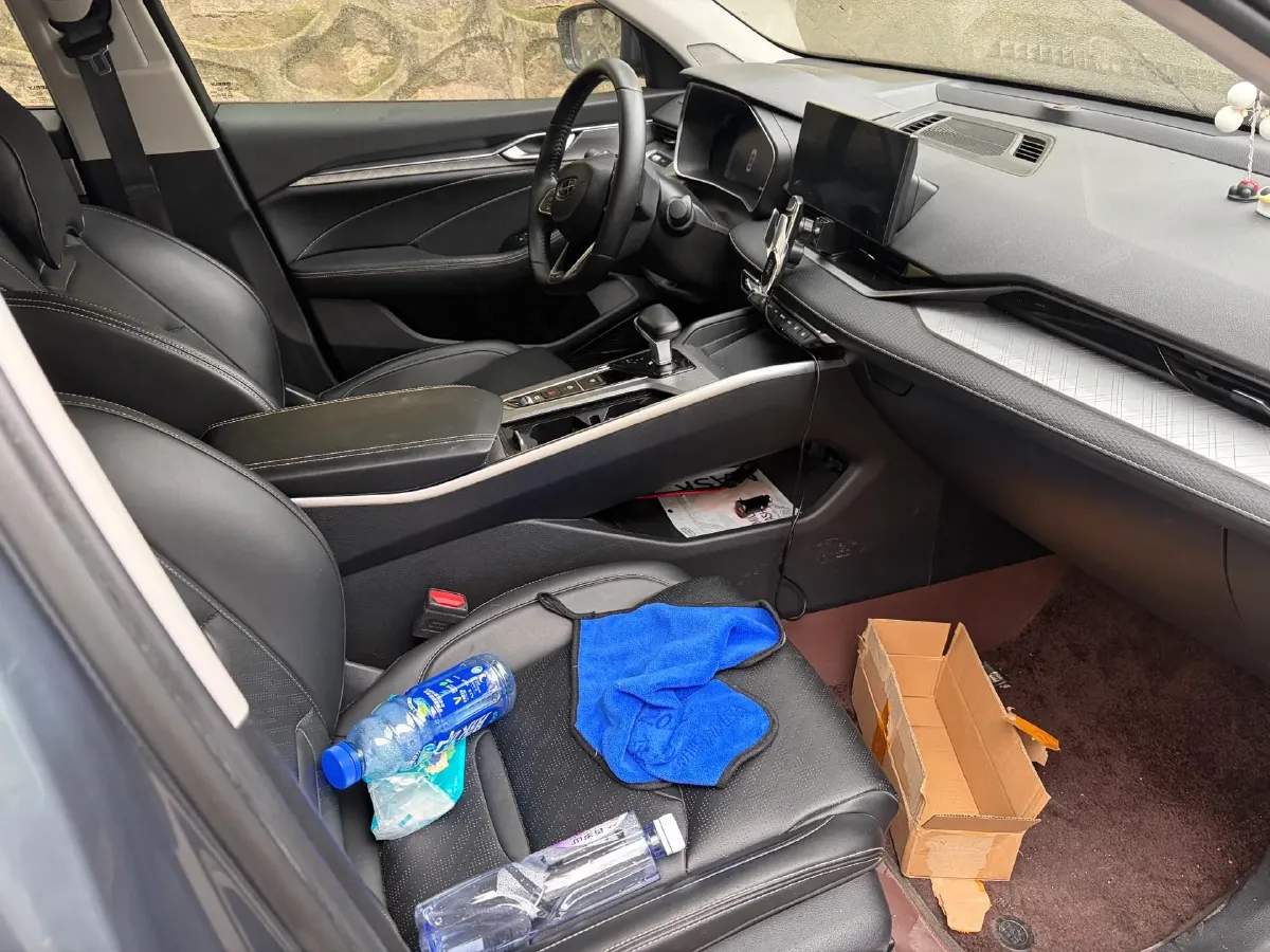 2020 Geely Vision X3 1.5L 109HP L4 CVT,autocango,china used car exporter,china ev exporter,chinese used car exporter,chinese used ev exporter