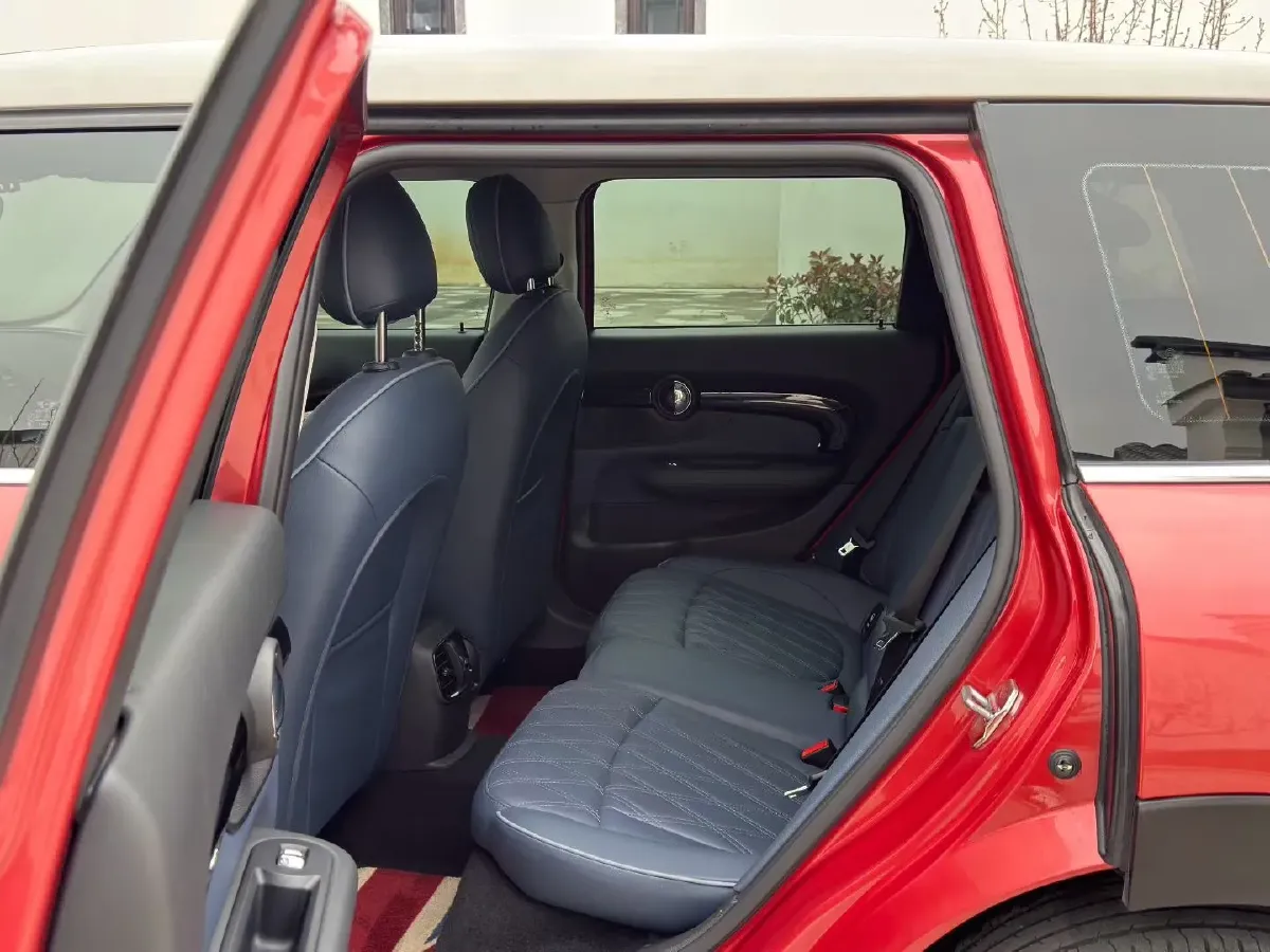 2021 MINI CLUBMAN 2.0T 192HP L4 7DCT,autocango,china used car exporter,china ev exporter,chinese used car exporter,chinese used ev exporter