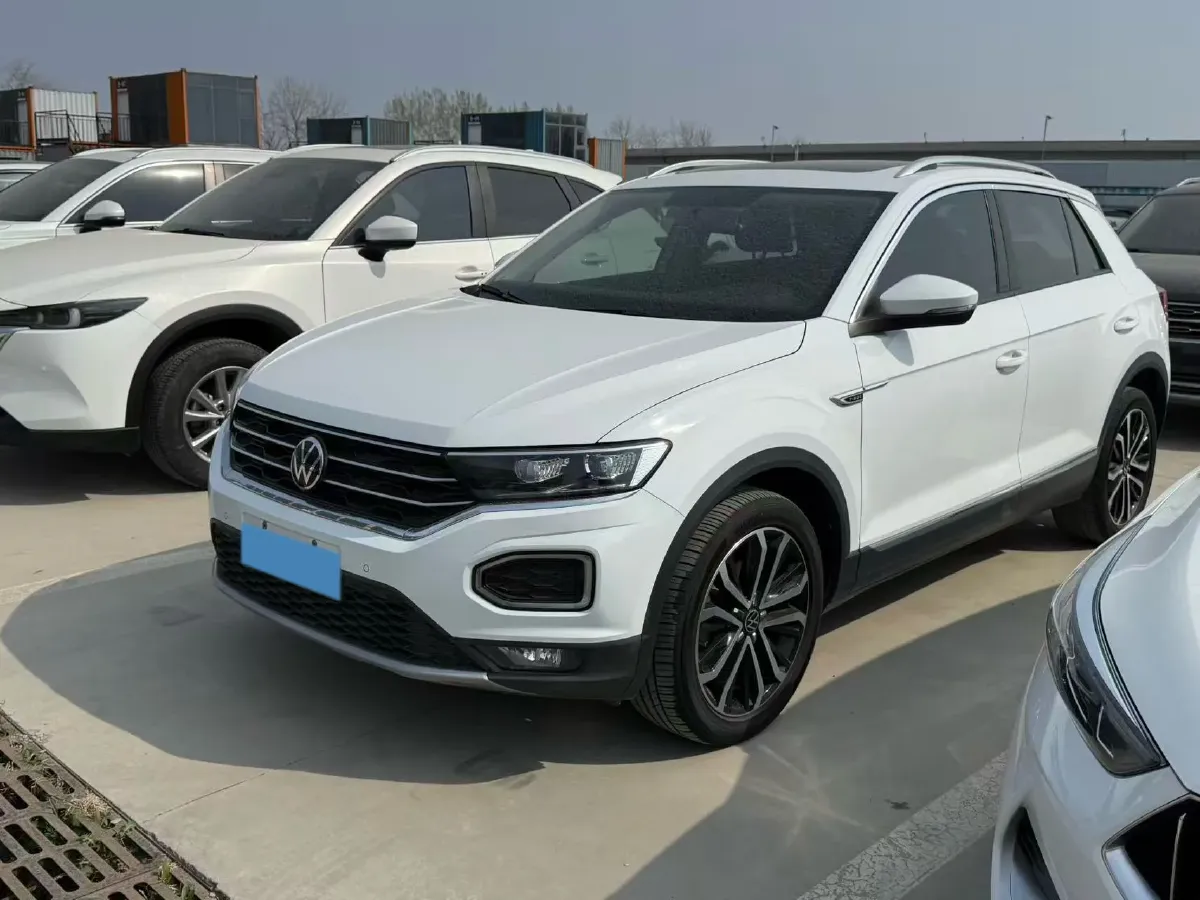 2022 Volkswagen T-Roc 1.4T 150HP L4 7DCT,autocango,china used car exporter,china ev exporter,chinese used car exporter,chinese used ev exporter
