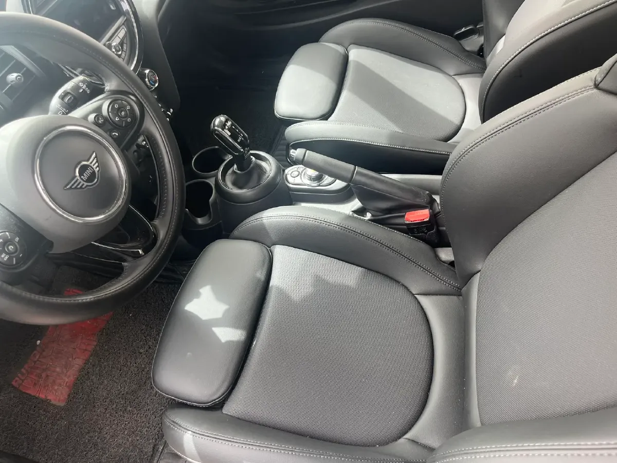 2021 MINI MINI 1.5T 136HP L3 7DCT,autocango,china used car exporter,china ev exporter,chinese used car exporter,chinese used ev exporter