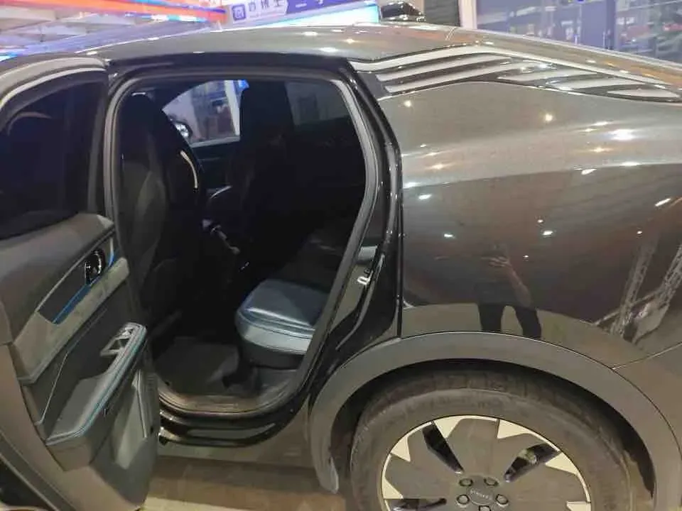 2021 Peugeot 508L 1.6T 200HP L4 8AT PHEV 12KWH,autocango,china used car exporter,china ev exporter,chinese used car exporter,chinese used ev exporter