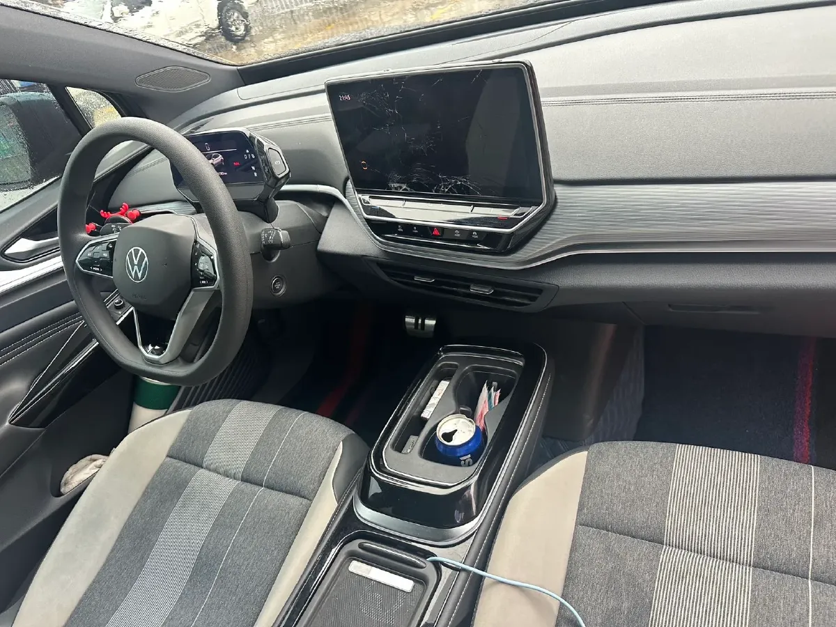 2024 Volkswagen ID.4 Crozz BEV 55.7KWH,autocango,china used car exporter,china ev exporter,chinese used car exporter,chinese used ev exporter