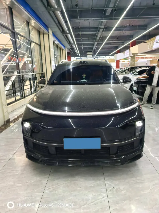 2023 Li L8 Range Extended 154HP REEV 40.9KWH,autocango,china used car exporter,china ev exporter,chinese used car exporter,chinese used ev exporter