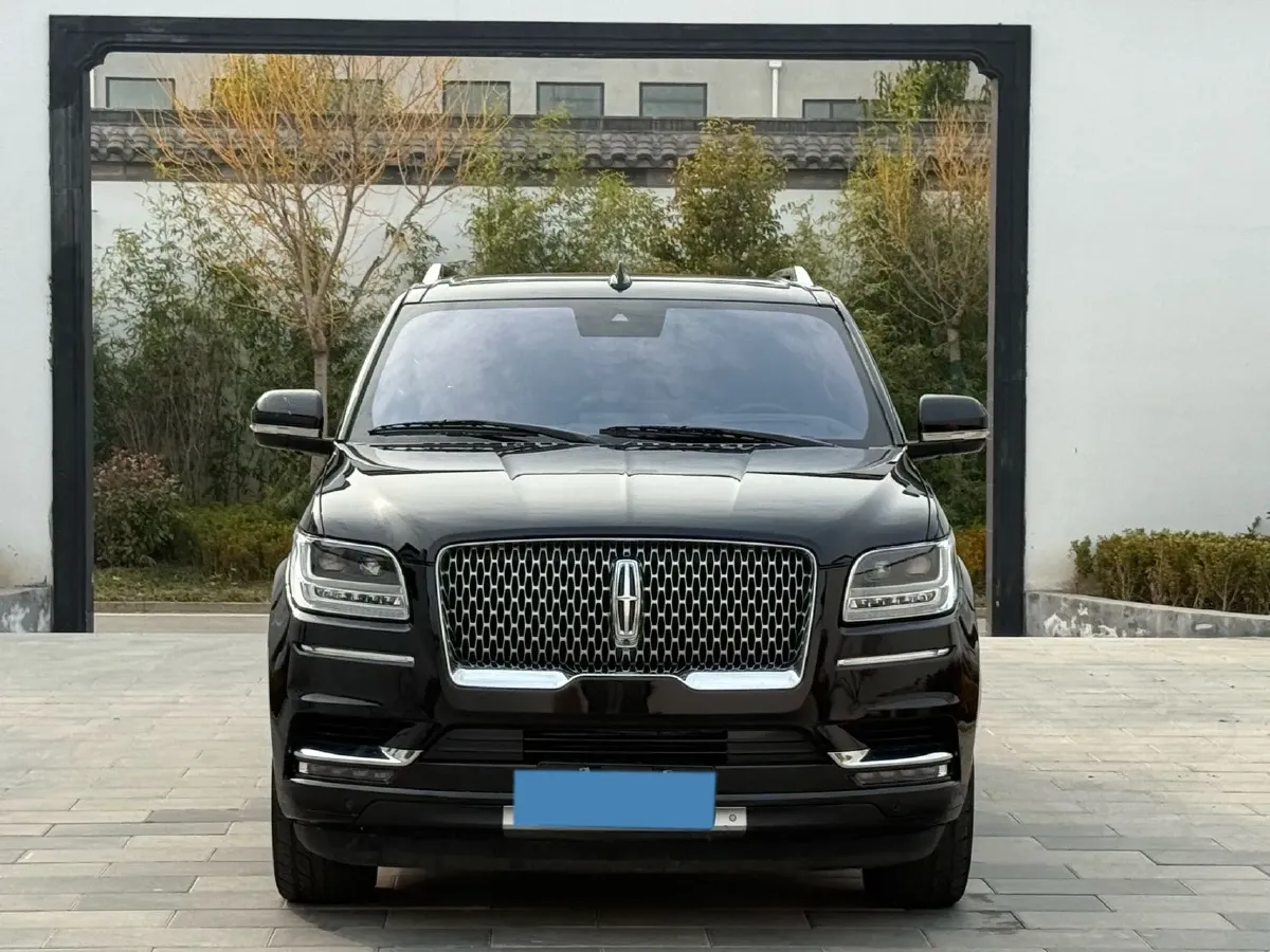 2019 Lincoln Navigator 3.5T 388HP V6 10AT,autocango,china used car exporter,china ev exporter,chinese used car exporter,chinese used ev exporter
