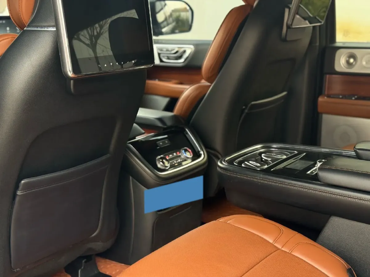 2019 Lincoln Navigator 3.5T 388HP V6 10AT,autocango,china used car exporter,china ev exporter,chinese used car exporter,chinese used ev exporter
