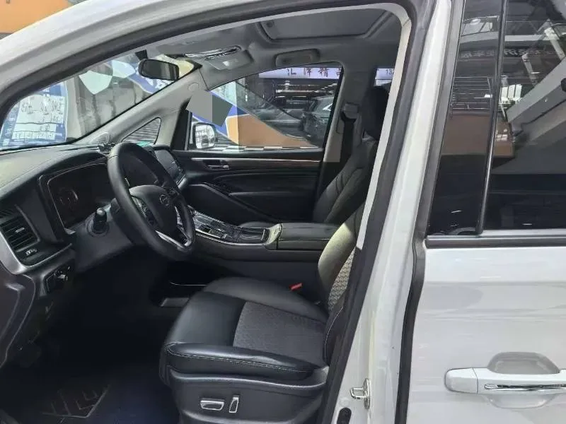 2023 GAC Trumpchi M8 2.0T 252HP L4 8AT,autocango,china used car exporter,china ev exporter,chinese used car exporter,chinese used ev exporter