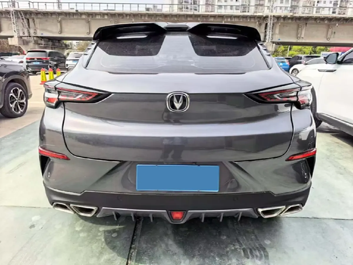 2020 ChangAn UNI-T 1.5T 180HP L4 7DCT,autocango,china used car exporter,china ev exporter,chinese used car exporter,chinese used ev exporter