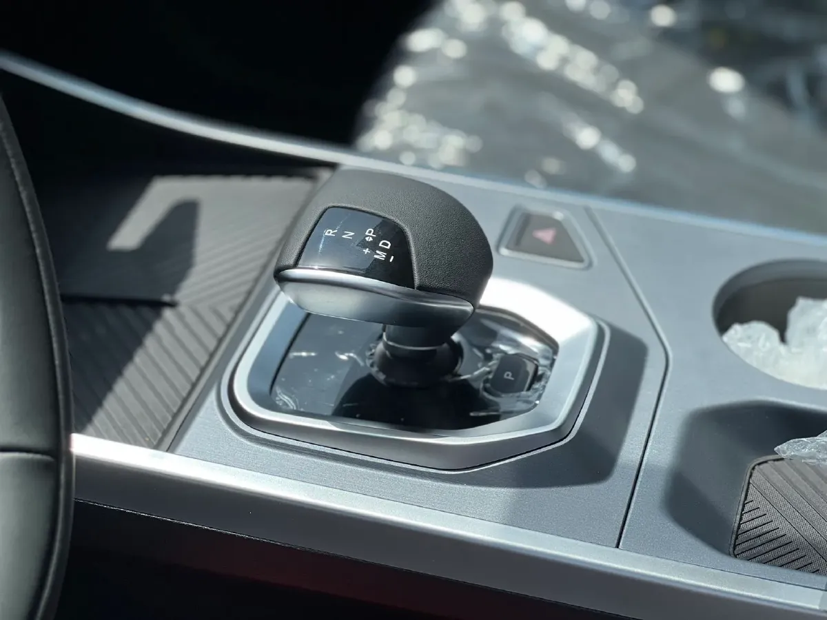 2026 Jetour DASHING 1.5T 156HP L4 6DCT,autocango,china used car exporter,china ev exporter,chinese used car exporter,chinese used ev exporter