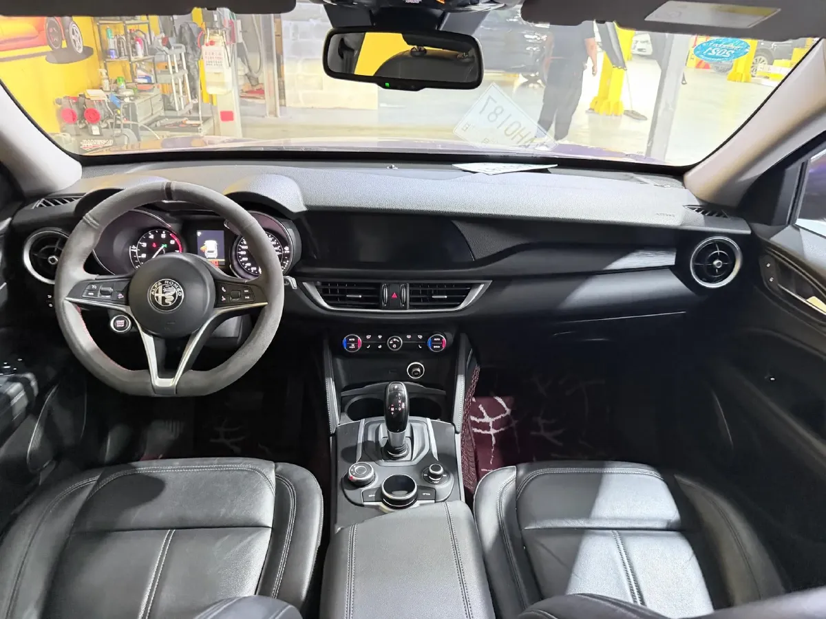 2017 Lexus NX 2.0T 238HP L4 6AT,autocango,china used car exporter,china ev exporter,chinese used car exporter,chinese used ev exporter