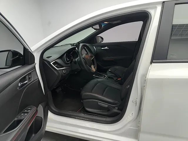 2019 Chevrolet Monza 1.3T 163HP L3 6AT,autocango,china used car exporter,china ev exporter,chinese used car exporter,chinese used ev exporter