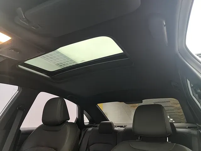 2019 Chevrolet Monza 1.3T 163HP L3 6AT,autocango,china used car exporter,china ev exporter,chinese used car exporter,chinese used ev exporter