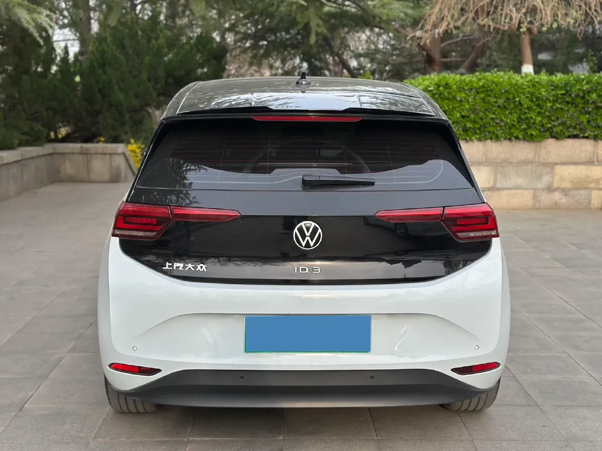 2023 Volkswagen ID.3 BEV 52.8KWH,autocango,china used car exporter,china ev exporter,chinese used car exporter,chinese used ev exporter