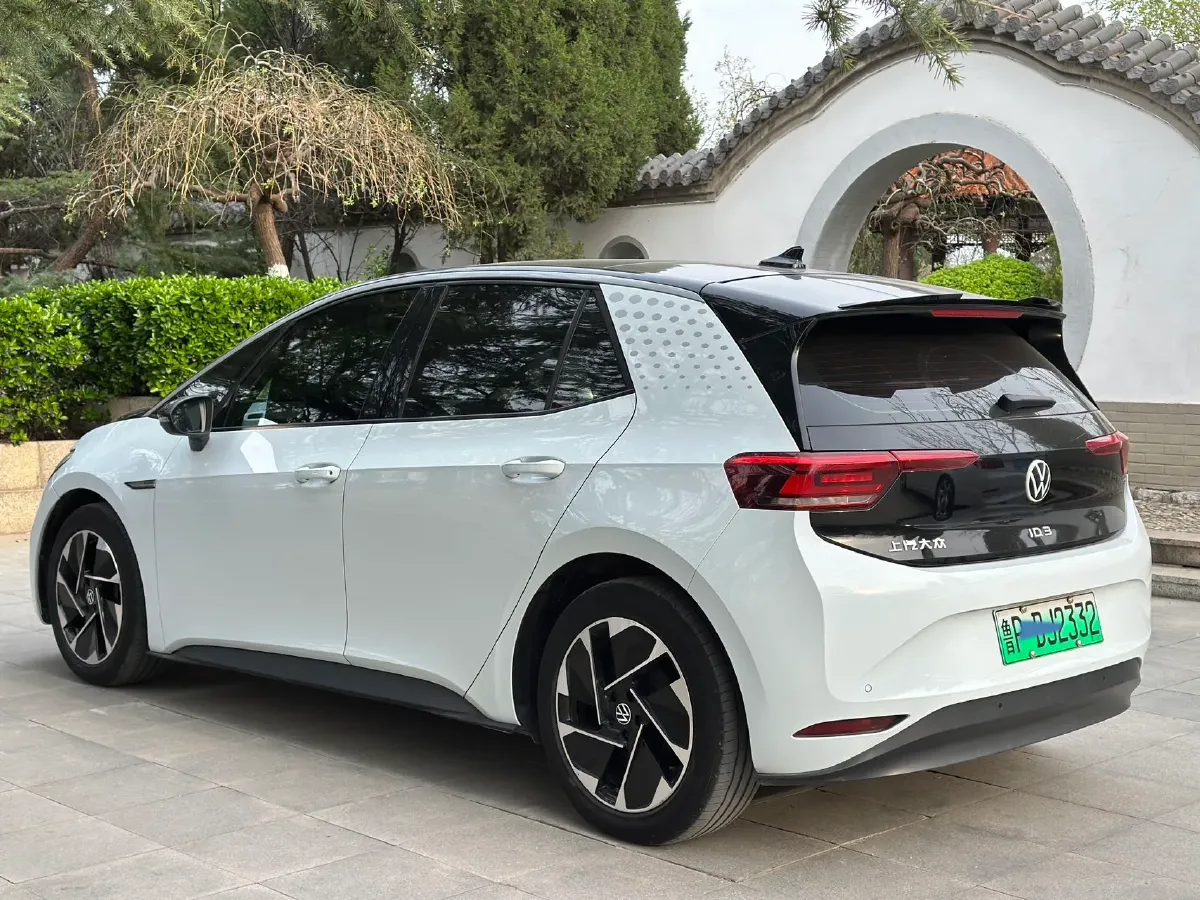 2023 Volkswagen ID.3 BEV 52.8KWH,autocango,china used car exporter,china ev exporter,chinese used car exporter,chinese used ev exporter