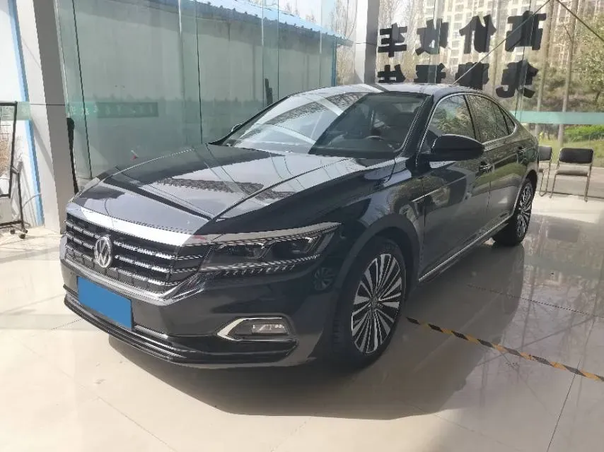 2019 Volvo V40 1.5T 152HP L4 6AT,autocango,china used car exporter,china ev exporter,chinese used car exporter,chinese used ev exporter