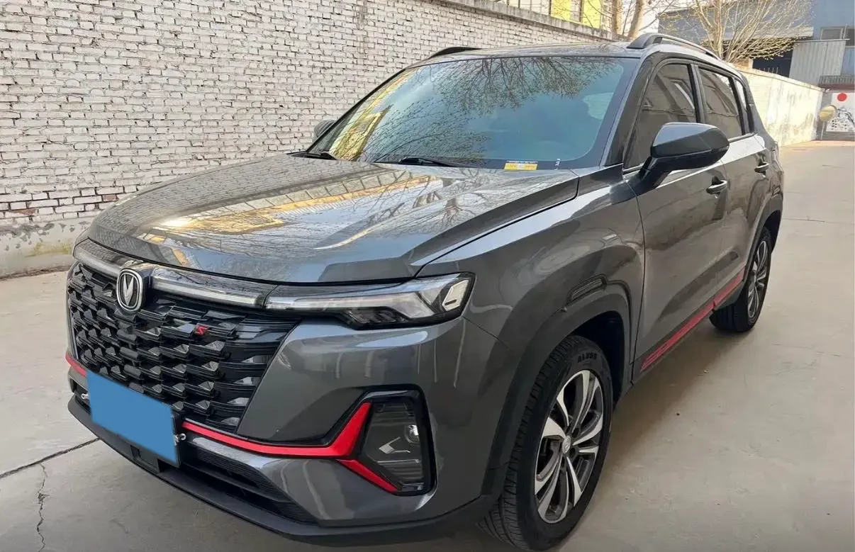 2023 ChangAn CS35 Plus 1.4T 160HP L4 7DCT,autocango,china used car exporter,china ev exporter,chinese used car exporter,chinese used ev exporter