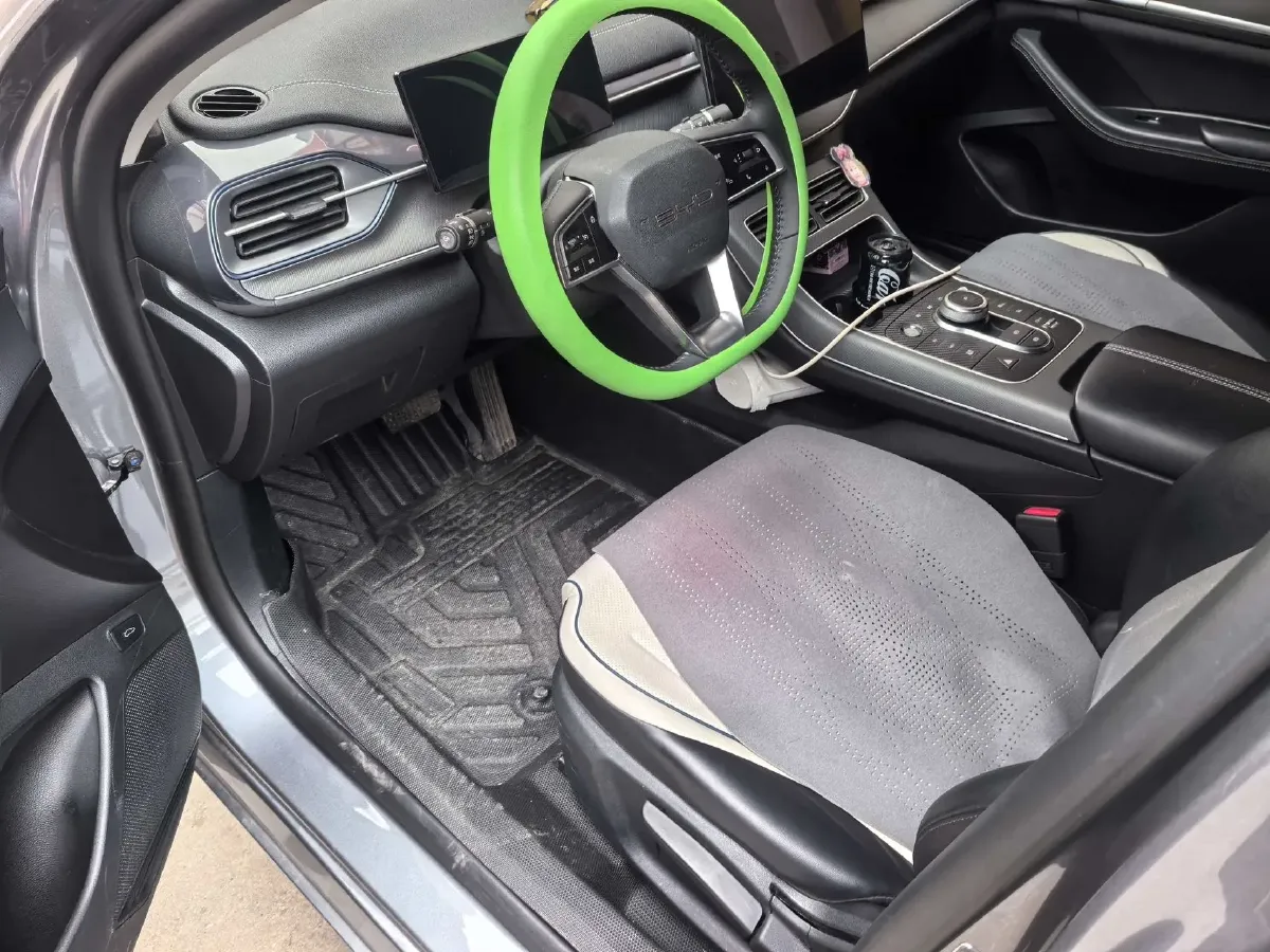 2022 Roewe RX5 MAX 1.5T 181HP L4 6AT,autocango,china used car exporter,china ev exporter,chinese used car exporter,chinese used ev exporter