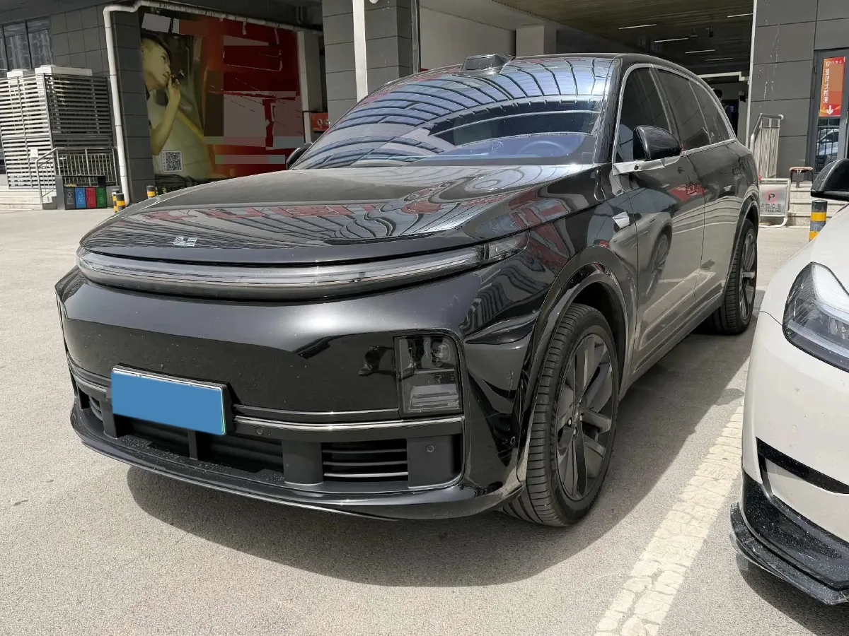 2024 Li L8 Range Extended 154HP REEV 52.3KWH,autocango,china used car exporter,china ev exporter,chinese used car exporter,chinese used ev exporter