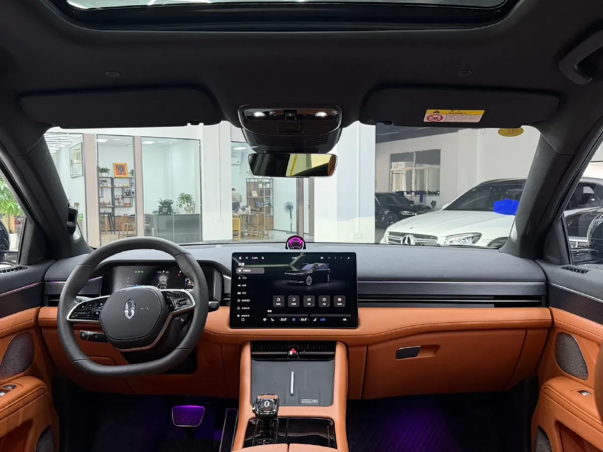 2024 AITO AITO M7 1.5T 152HP L4 REEV 42KWH,autocango,china used car exporter,china ev exporter,chinese used car exporter,chinese used ev exporter