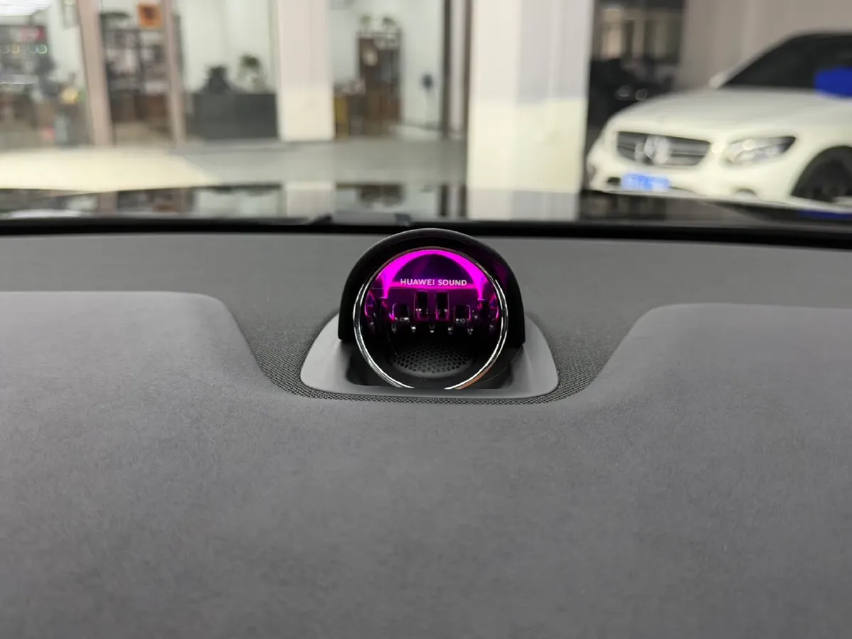 2024 AITO AITO M7 1.5T 152HP L4 REEV 42KWH,autocango,china used car exporter,china ev exporter,chinese used car exporter,chinese used ev exporter