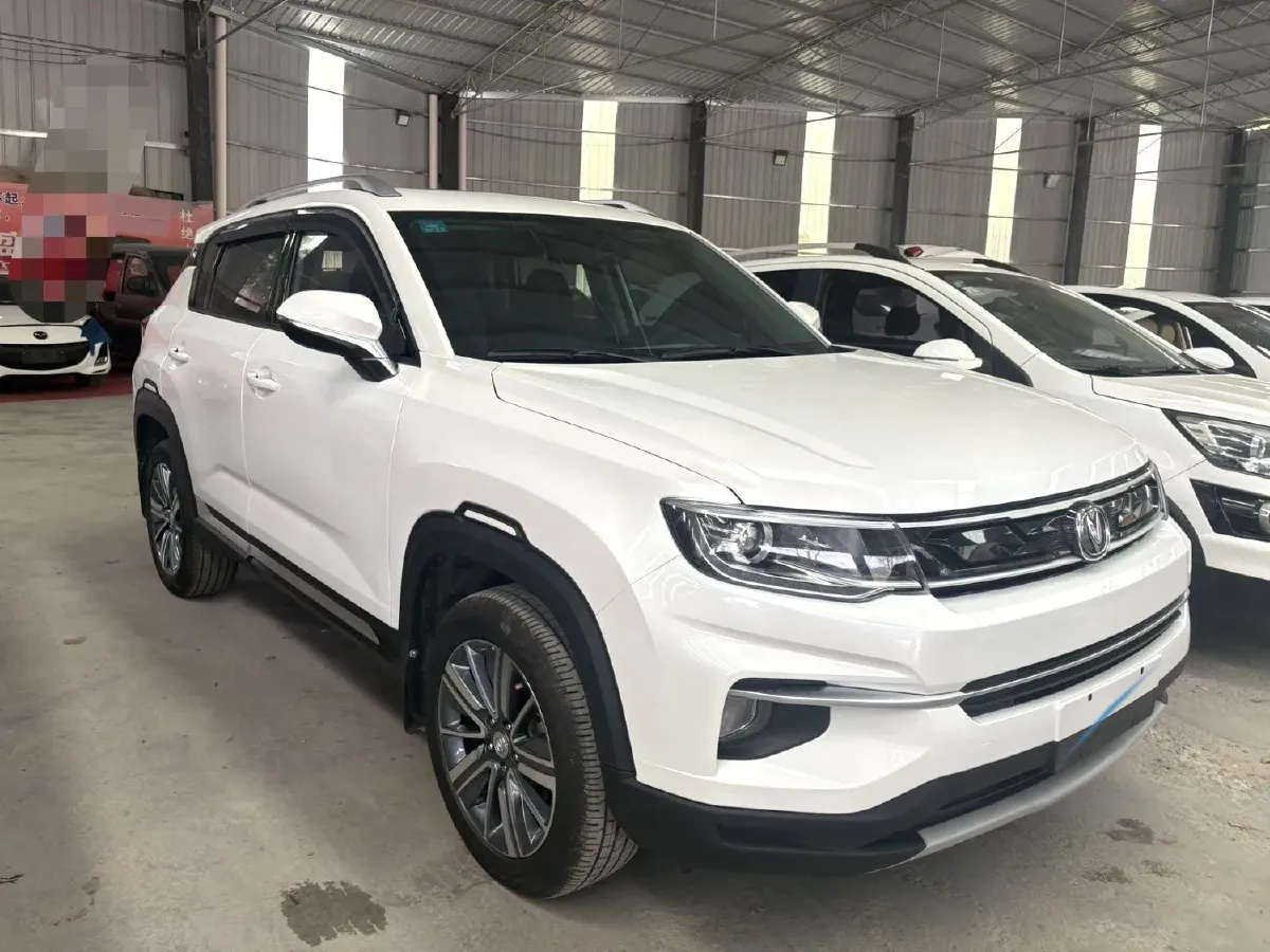 2019 ChangAn CS35 Plus 1.6L 128HP L4 5MT,autocango,china used car exporter,china ev exporter,chinese used car exporter,chinese used ev exporter