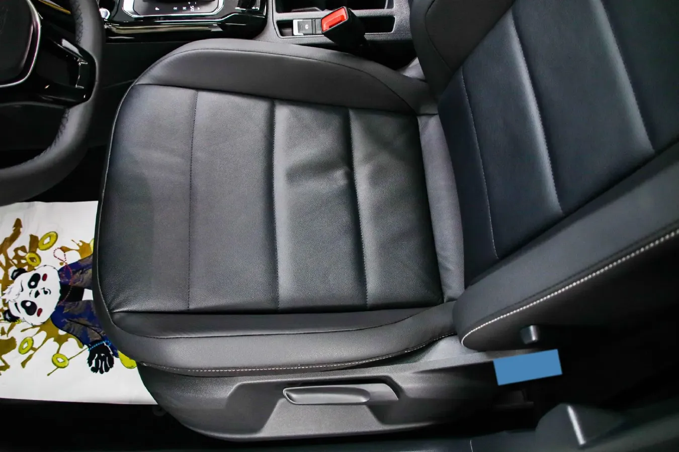 2021 Volkswagen T-Roc 1.4T 150HP L4 7DCT,autocango,china used car exporter,china ev exporter,chinese used car exporter,chinese used ev exporter