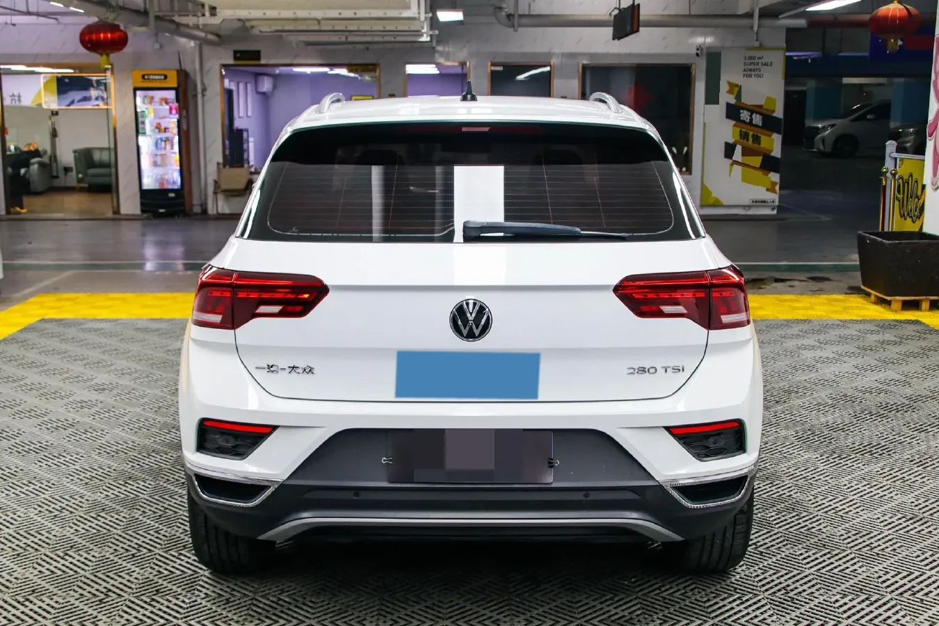 2021 Volkswagen T-Roc 1.4T 150HP L4 7DCT,autocango,china used car exporter,china ev exporter,chinese used car exporter,chinese used ev exporter
