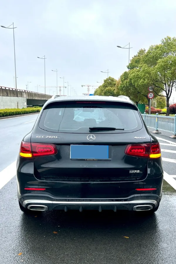 2021 Mercedes-Benz GLC Class 2.0T 197HP L4 9AT,autocango,china used car exporter,china ev exporter,chinese used car exporter,chinese used ev exporter