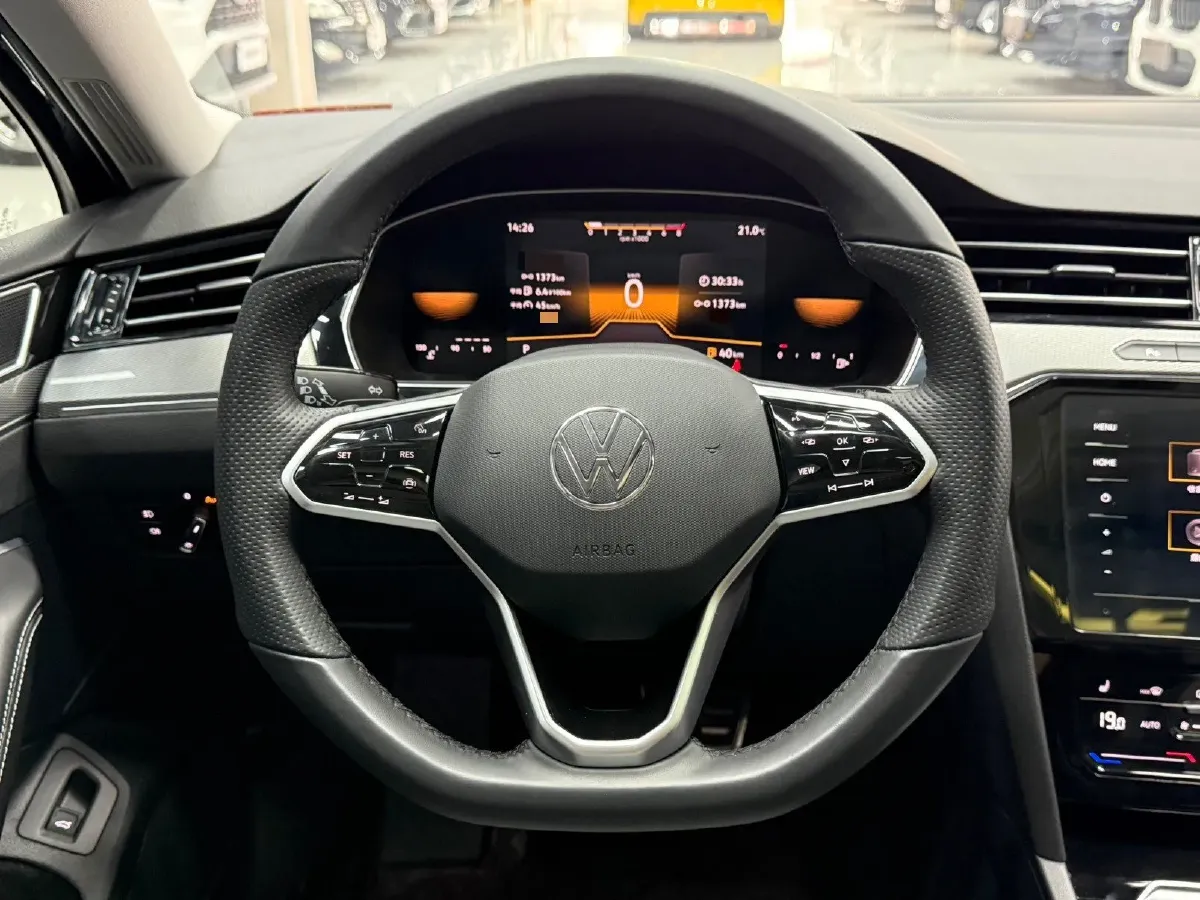 2023 Volkswagen Magotan 1.4T 150HP L4 7DCT,autocango,china used car exporter,china ev exporter,chinese used car exporter,chinese used ev exporter