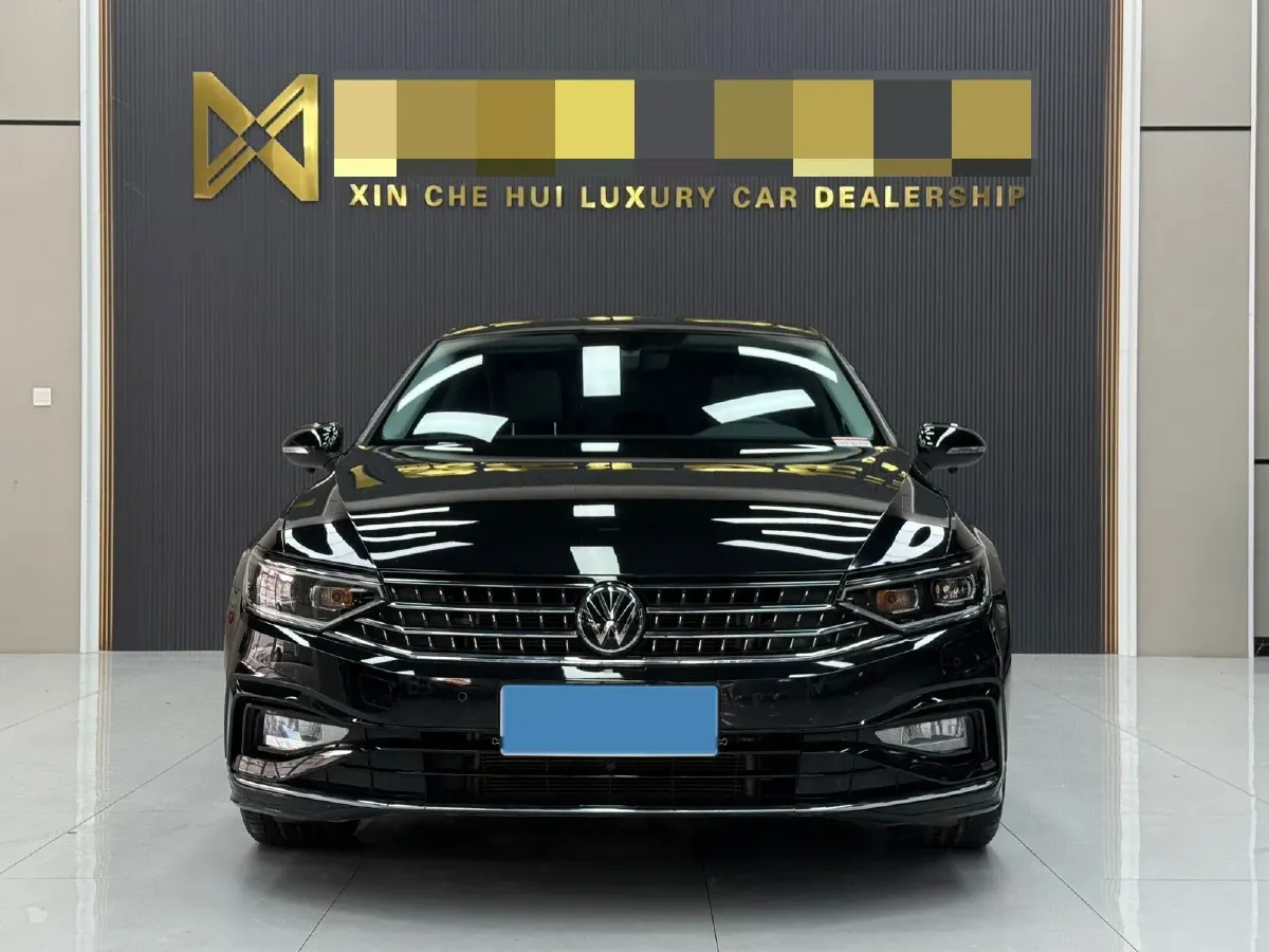 2023 Volkswagen Magotan 1.4T 150HP L4 7DCT,autocango,china used car exporter,china ev exporter,chinese used car exporter,chinese used ev exporter
