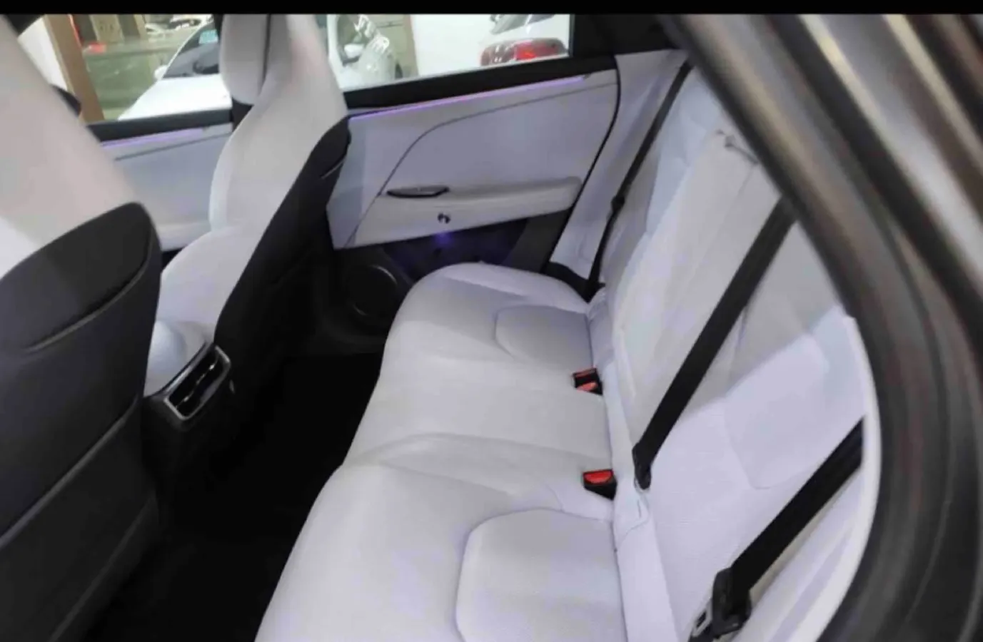 2024 MAXUS DaJia 5 BEV 61.1KWH,autocango,china used car exporter,china ev exporter,chinese used car exporter,chinese used ev exporter